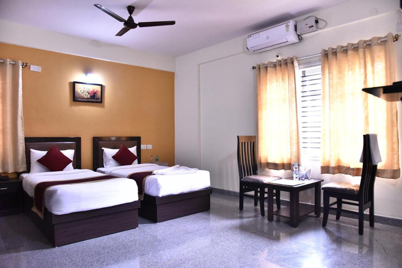 The Banjaara Suites Bangalore Exteriör bild