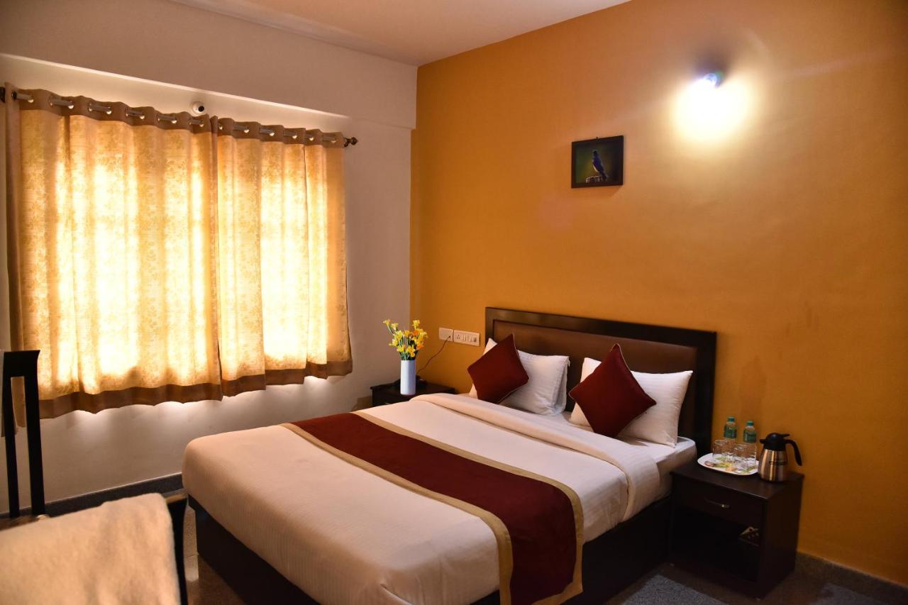 The Banjaara Suites Bangalore Exteriör bild