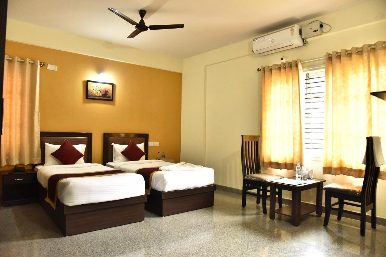 The Banjaara Suites Bangalore Exteriör bild