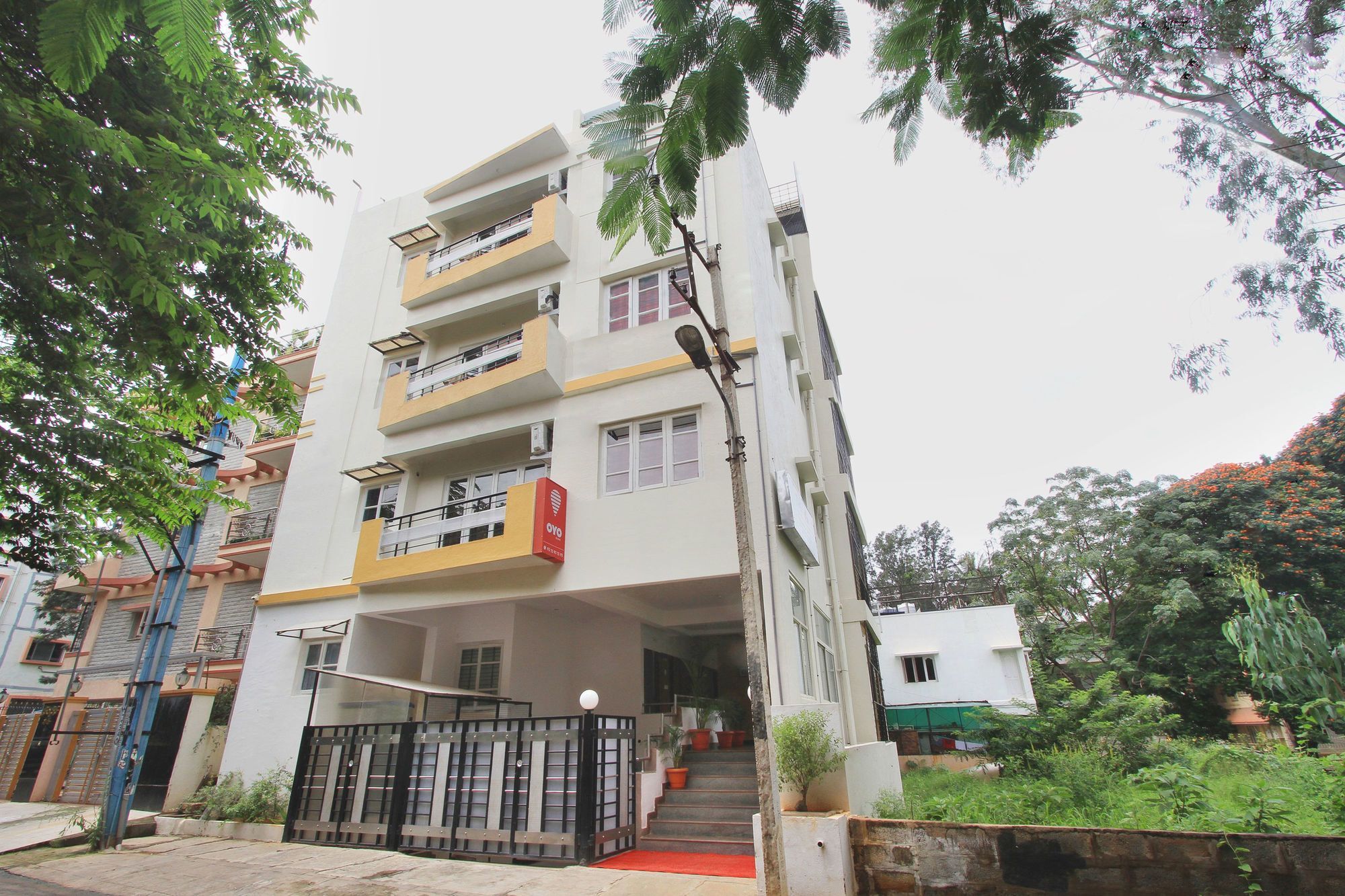 The Banjaara Suites Bangalore Exteriör bild
