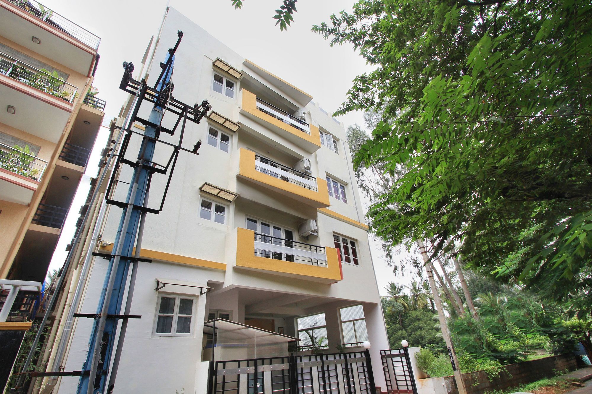 The Banjaara Suites Bangalore Exteriör bild